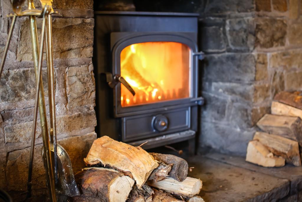 The Plough Inn & Restaurant Congleton Extérieur photo